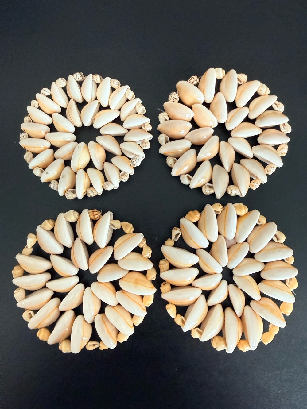 Beautiful vintage set of 4 natural shell decorative pieces featuring white/cream